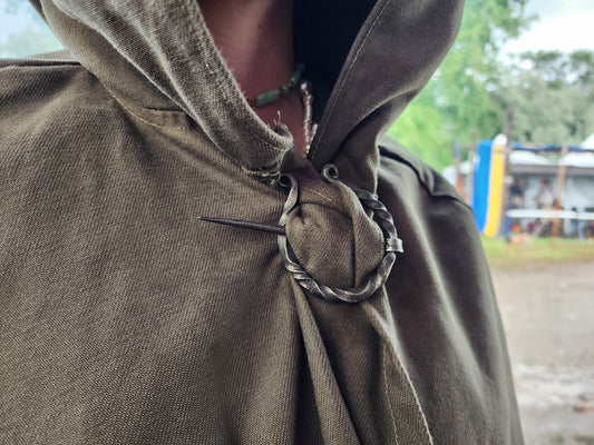 Blanket Pin Broach